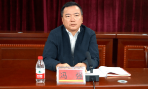 海南通报：冯强酒驾、工作时间沉迷打高尔夫