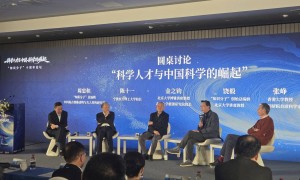 饶毅建言年轻学者：不要太在意“杰青”“院士”头衔