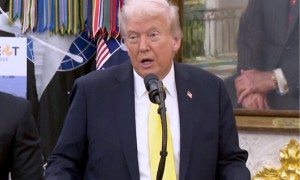 “也许是个突发新闻”,特朗普称莫迪保证停止购买俄罗斯石油,印方暂未回应