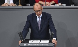 德国总理:欧洲需要一个统一的证券交易所,避免沦为美国的附庸