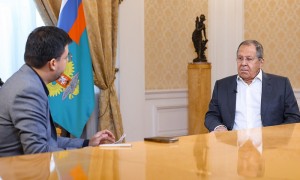 俄美领导人布达佩斯会晤为何被“推迟”?俄外长披露沟通细节